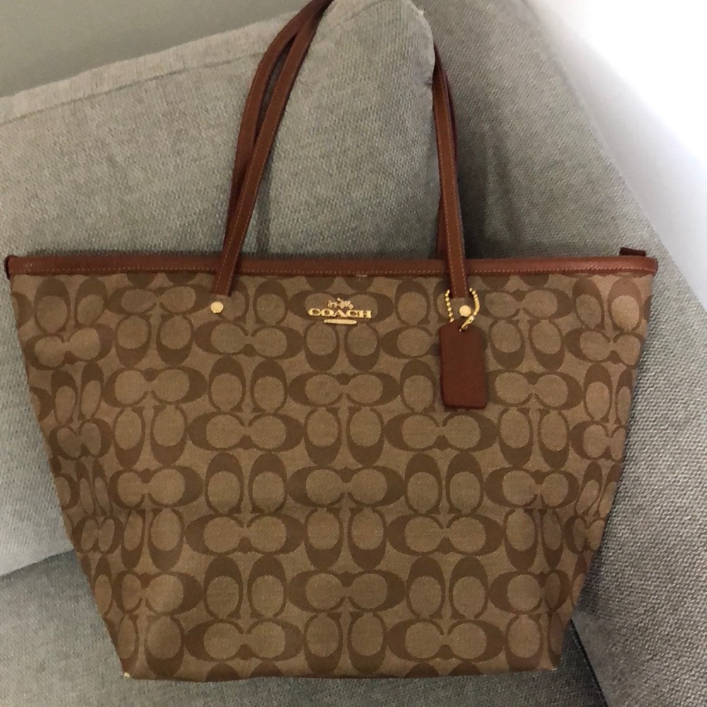 Coach tote